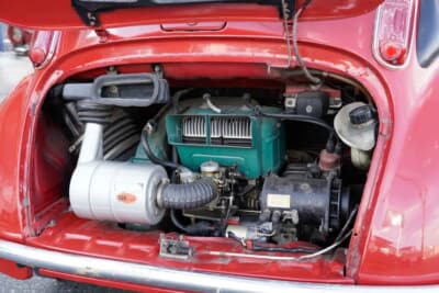 スバル 360 ヤングS:シングルキャブレターながら356ccで25psを発生したヤングSのEK32型エンジン