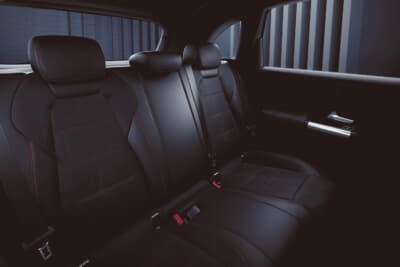 メルセデス・ベンツBクラスUrban Stars：合成皮革レザーARTICO/MICROCUTを用いたシートを採用したキャビン