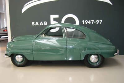 サーブ 92：フルスケールで生産が始まったのは1949年12月なので、このクルマは実質的に1950年製