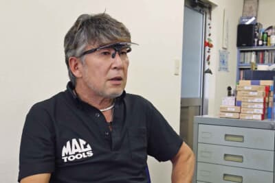 カーセキュリティプロショップ ゼロの柳楽洋一郎代表。セキュリティプロショップとして防犯設備士の資格も取得し、ホームセキュリテイに関しても特別なノウハウを持つ。そして、専門店としてのこだわりと自信には並々ならぬものがある