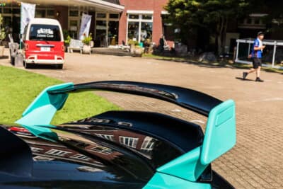 トヨタ GR86:リアはスペックのダックテールとリザルトジャパンのウイングを装着した