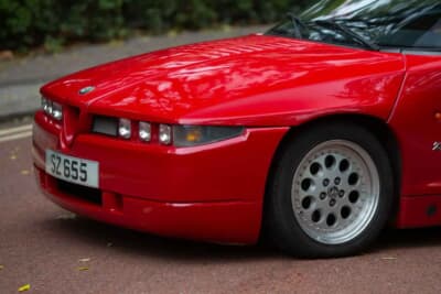 6万5250ポンド（邦貨換算約1318万円）で落札されたアルファ ロメオ「SZ」（C）iconicauctioneers