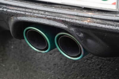 ホンダ S660 モデューロX バージョンZ：無限製マフラーとビートガレージ製センターパイプの組み合わせで、サウンドにもこだわった