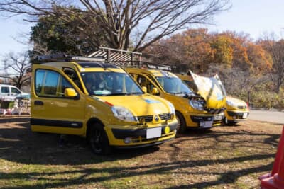 最近では台数が少し減ってきた「カングー1」も、このイベントでは多く見受けられる。このようなカスタマイズされたクルマも集まってきた