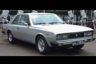 初日に迎えに来てくれたフィアット 130クーペ