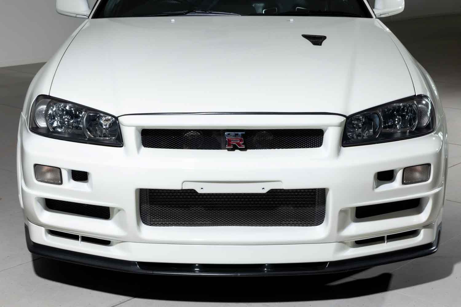 09_AMW_251206_nissan-skyline-