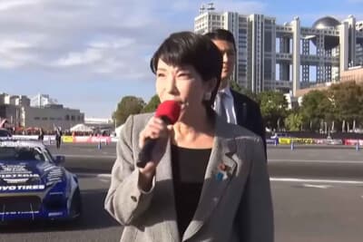 高市早苗首相は2025年初頭に、D1グランプリ最終戦・東京台場に来賓として姿を見せた