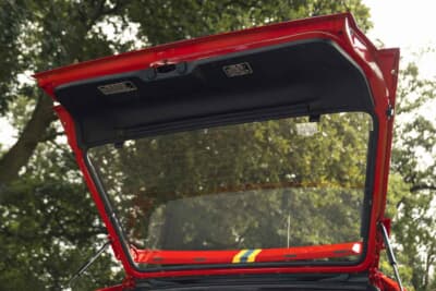 14万9500ユーロ（邦貨換算約2670万円）で落札されたランチア「デルタHFインテグラーレ ムレット・ストラダーレ」（C）Bonhams