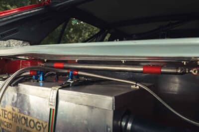 14万9500ユーロ（邦貨換算約2670万円）で落札されたランチア「デルタHFインテグラーレ ムレット・ストラダーレ」（C）Bonhams