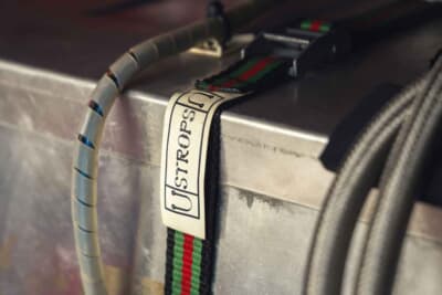 14万9500ユーロ（邦貨換算約2670万円）で落札されたランチア「デルタHFインテグラーレ ムレット・ストラダーレ」（C）Bonhams