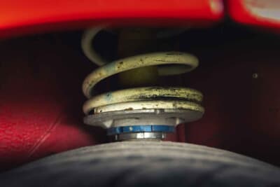 14万9500ユーロ（邦貨換算約2670万円）で落札されたランチア「デルタHFインテグラーレ ムレット・ストラダーレ」（C）Bonhams