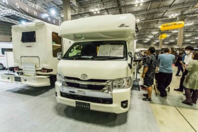 トヨタ ハイエース:CH1の全長は498cmで、ハイエースのスーパーロングは538cmと比べると40cmも短い