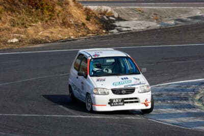 4クラス優勝の829# チーム関東 ARY