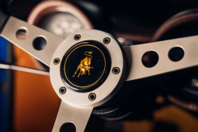 129万8750英ポンド（邦貨換算約2億6900万円）で落札されたランボルギーニ「P400ミウラ」（C）Courtesy of RM Sotheby's