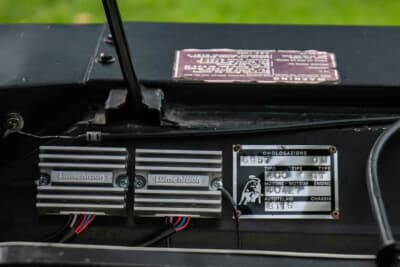 13万2750ポンド（邦貨換算約2761万円）で落札されたランボルギーニ「エスパーダS2」（C）iconicauctioneers