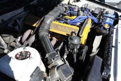 トヨタ ソアラ：エンジンはノーマルのままだが、タコ足は交換済みだ
