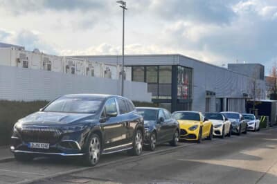 ステキなAMGが、そこら中で路駐されていました