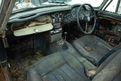 1965年式アストンマーティンDB5：3年の歳月、2500時間以上の作業時間が費やされた