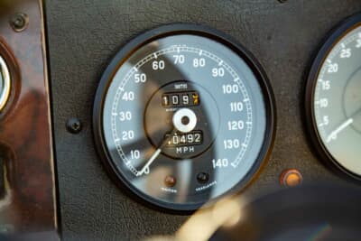 2万3000英ポンド（邦貨換算約480万円）で落札されたオースチン「ミニ モーク」（C）Courtesy of RM Sotheby's