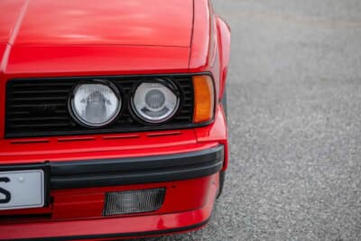 5万5125ポンド（邦貨換算約1147万円）で落札されたBMW「635CSi」（C）iconicauctioneers