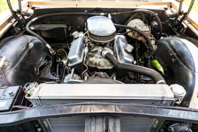 シボレー インパラ：エンジンは350に換装されている