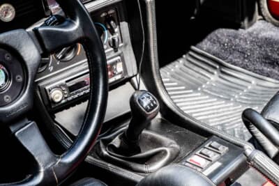 アルファ ロメオ RZ：ギヤ比が高く、一般道では3速くらいまでしか入らない