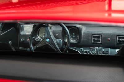 11万5000ユーロ（邦貨換算約2040万円）で落札されたデ・トマソ「パンテーラ」（C）Bonhams