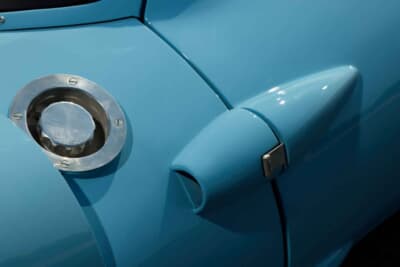 12万ポンド~14万ポンド(邦貨換算約2420万円〜2830万円)で現在も販売中のコスティン「ネイサン」(C)Bonhams