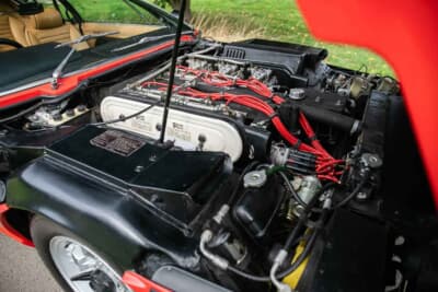 13万2750ポンド（邦貨換算約2761万円）で落札されたランボルギーニ「エスパーダS2」（C）iconicauctioneers