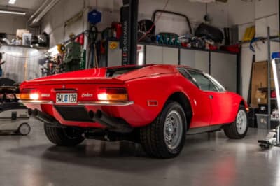 11万5000ユーロ（邦貨換算約2040万円）で落札されたデ・トマソ「パンテーラ」（C）Bonhams