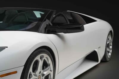 65万1875ドル（邦貨換算約1億78万円）で落札されたランボルギーニ「ムルシエラゴロードスター」（C）Courtesy of RM Sotheby's