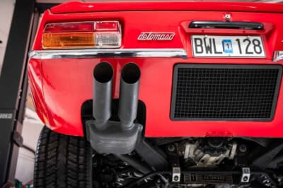 11万5000ユーロ（邦貨換算約2040万円）で落札されたデ・トマソ「パンテーラ」（C）Bonhams