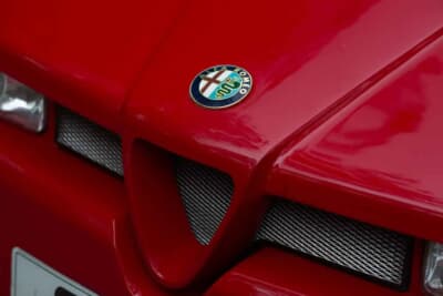 6万5250ポンド（邦貨換算約1318万円）で落札されたアルファ ロメオ「SZ」（C）iconicauctioneers