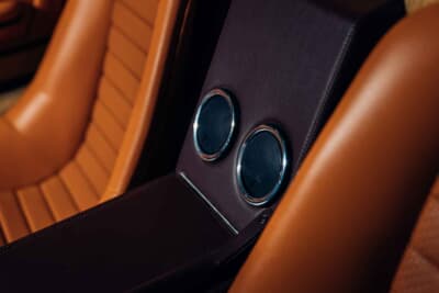 129万8750英ポンド（邦貨換算約2億6900万円）で落札されたランボルギーニ「P400ミウラ」（C）Courtesy of RM Sotheby's