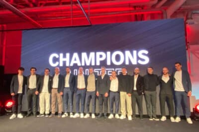 AMGのワークスドライバーと首脳陣たち