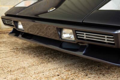 62万3750英ポンド（邦貨換算約1億2475万円）で落札されたランボルギーニ「カウンタック5000クアトロヴァルヴォレ」（C）Courtesy of RM Sotheby's