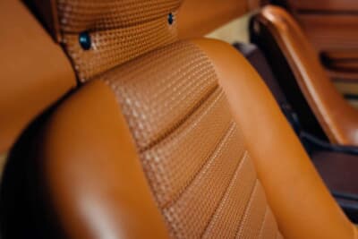 129万8750英ポンド（邦貨換算約2億6900万円）で落札されたランボルギーニ「P400ミウラ」（C）Courtesy of RM Sotheby's