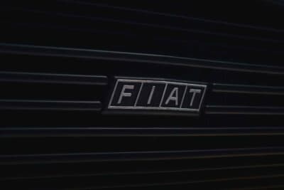 32万ユーロ〜38万ユーロ（邦貨換算約5620万円〜約6670万円）で現在も販売中のフィアット「131アバルト ラリー」（C）Courtesy of Broad Arrow