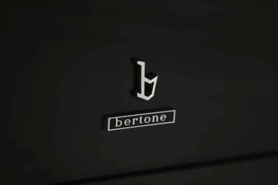 16万1000ユーロ（邦貨換算約2830万円）で落札されたマセラティ「カムシン」（C）Courtesy of Broad Arrow