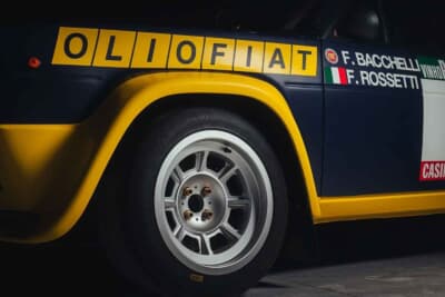 32万ユーロ〜38万ユーロ（邦貨換算約5620万円〜約6670万円）で現在も販売中のフィアット「131アバルト ラリー」（C）Courtesy of Broad Arrow