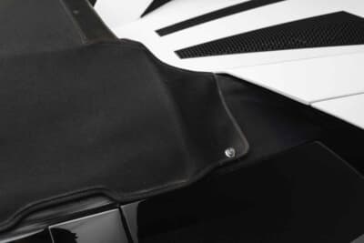 65万1875ドル（邦貨換算約1億78万円）で落札されたランボルギーニ「ムルシエラゴロードスター」（C）Courtesy of RM Sotheby's