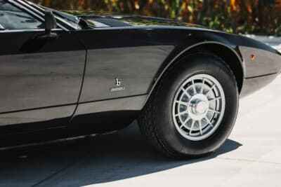 16万1000ユーロ（邦貨換算約2830万円）で落札されたマセラティ「カムシン」（C）Courtesy of Broad Arrow