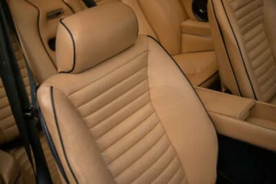 13万2750ポンド（邦貨換算約2761万円）で落札されたランボルギーニ「エスパーダS2」（C）iconicauctioneers