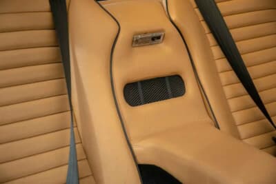 13万2750ポンド（邦貨換算約2761万円）で落札されたランボルギーニ「エスパーダS2」（C）iconicauctioneers