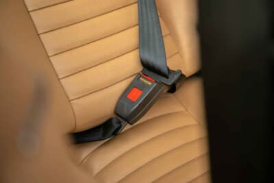 13万2750ポンド（邦貨換算約2761万円）で落札されたランボルギーニ「エスパーダS2」（C）iconicauctioneers