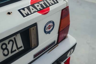 27万250ユーロ(邦貨換算約4760万円)で落札されたランチア「デルタHF インテグラーレ 8V マルティーニ ランチア ワークス サファリ Gr.A」(C)Courtesy of Broad Arrow