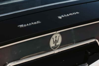 16万1000ユーロ（邦貨換算約2830万円）で落札されたマセラティ「カムシン」（C）Courtesy of Broad Arrow