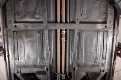 11万5000ユーロ（邦貨換算約2040万円）で落札されたデ・トマソ「パンテーラ」（C）Bonhams