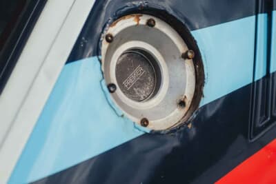 27万250ユーロ(邦貨換算約4760万円)で落札されたランチア「デルタHF インテグラーレ 8V マルティーニ ランチア ワークス サファリ Gr.A」(C)Courtesy of Broad Arrow