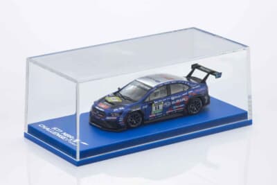 オンライン版は台座がブルーとなる